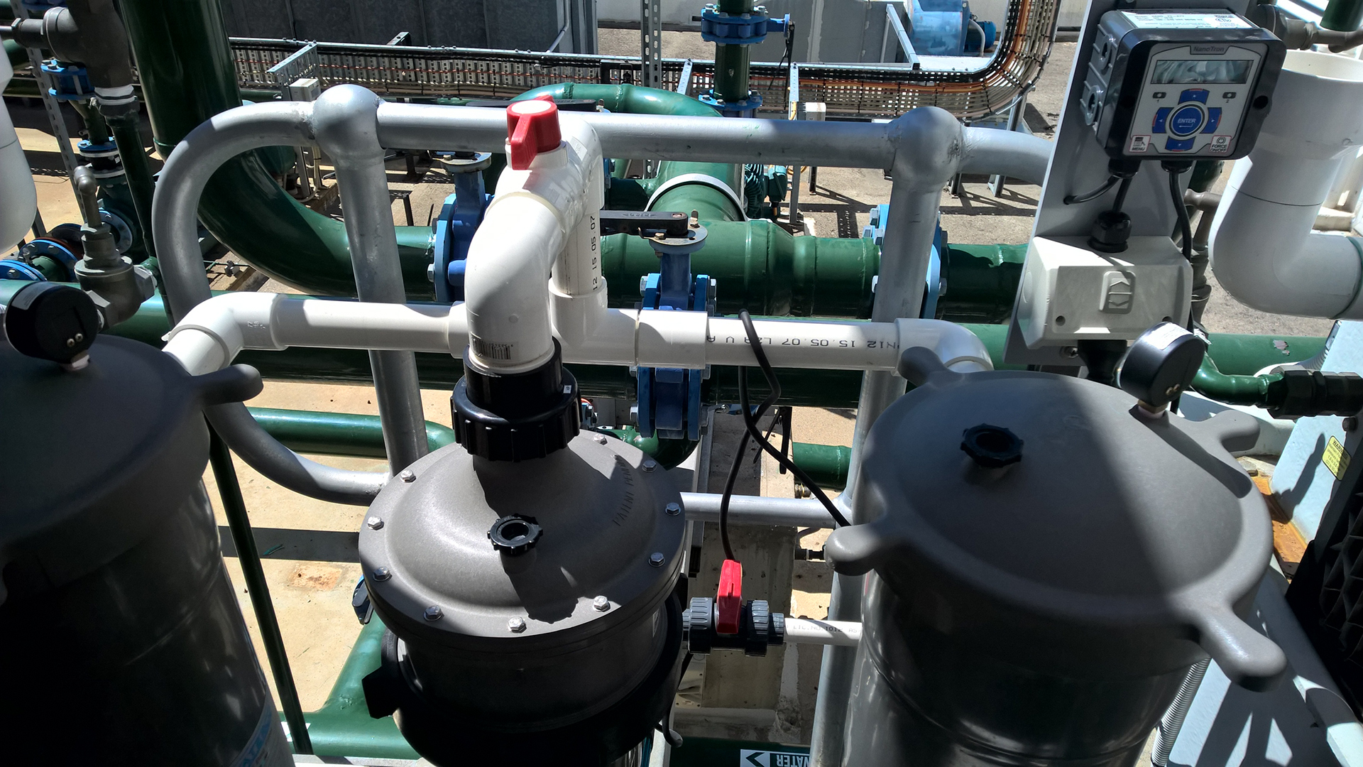 Structured HVAC Maintenance - Condenser water system with additional filtering of the condenserwater. This is especially required with sensitive field air conditoning equipment, especially CRAC units, and other very precise gear - SYDNEY
