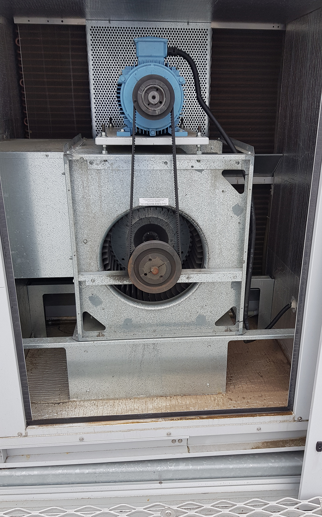 HVAC Systems - Supply air fan for an air handling unit situated ona roof top platform in the eastern suburbs of Melbourne Victoria. the AHU served a shopping centre retail commercial Property; system runs well and is controlled via a BACnet BMS
